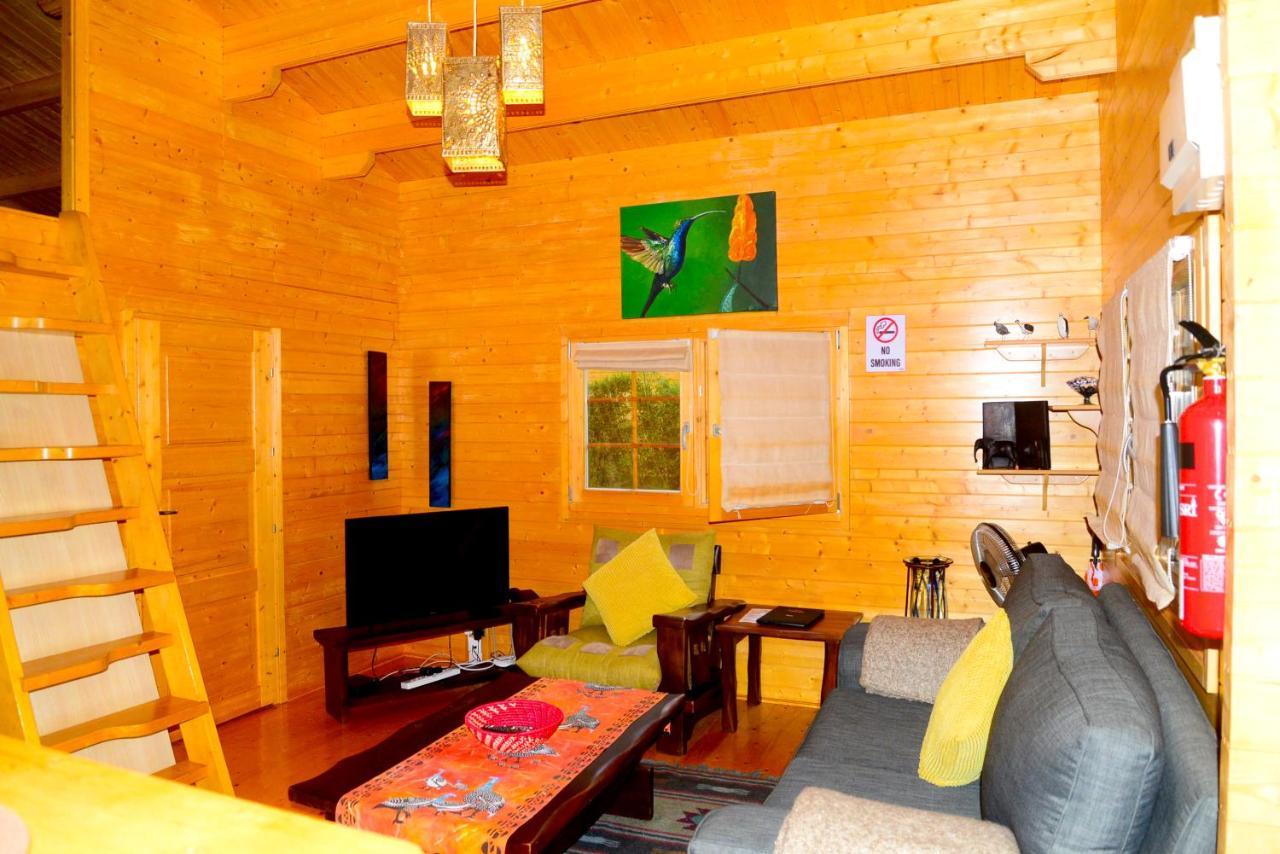 Severine Cottages And Lounge Ltd Ναϊρόμπι Εξωτερικό φωτογραφία