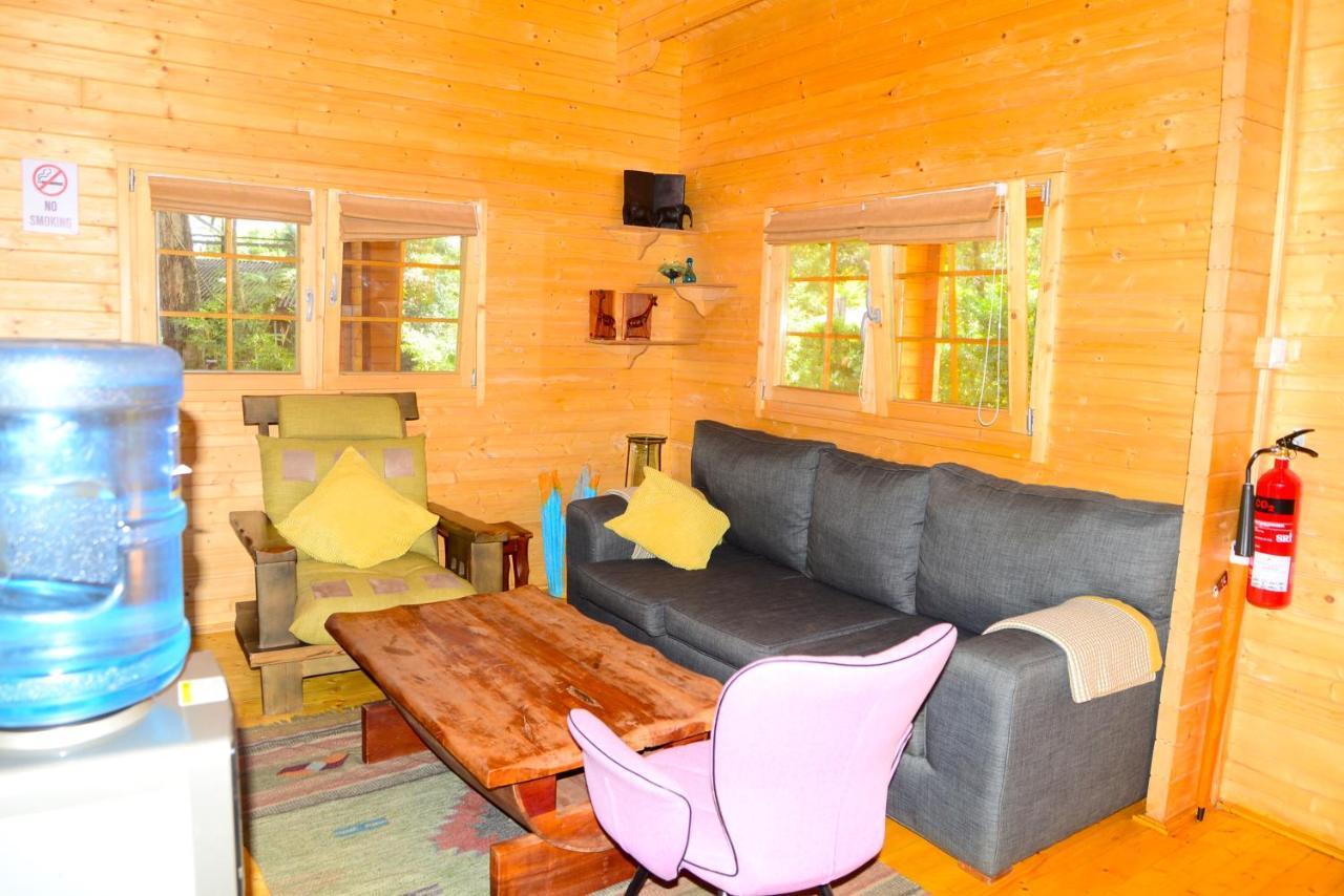 Severine Cottages And Lounge Ltd Ναϊρόμπι Εξωτερικό φωτογραφία